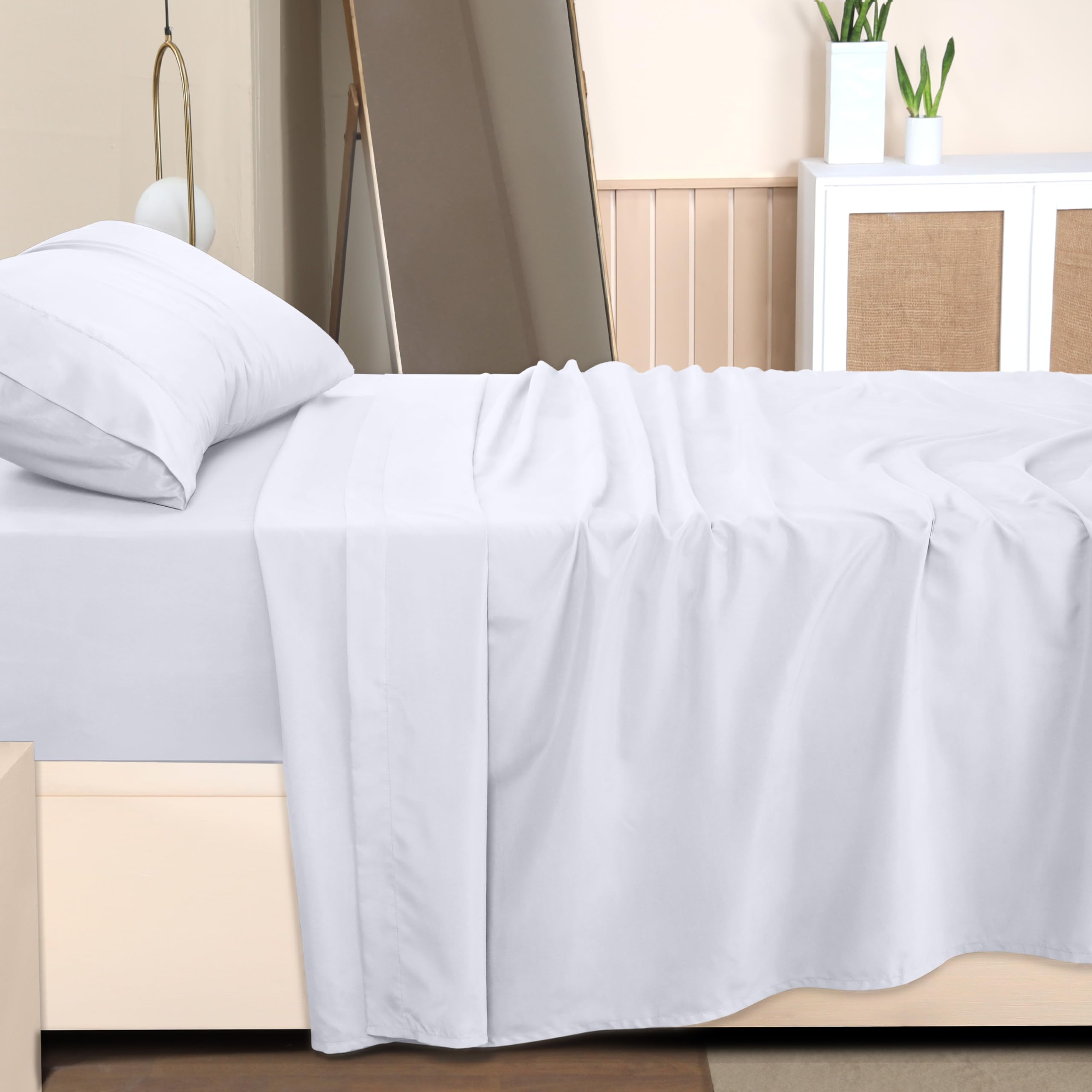 Utopia Bedding smooth sheet feel supports year-round comfort