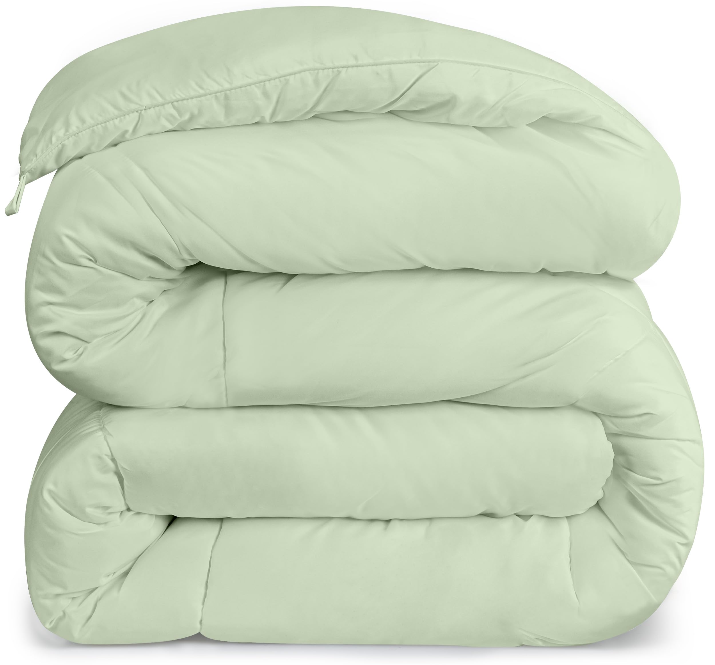 Utopia Bedding siliconized fiber filling provides a soft, breathable, cozy feel.