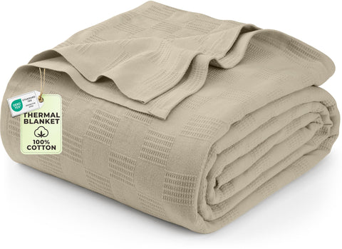 Utopia Bedding thermal blanket dobby weave closeup demonstrates durable softness