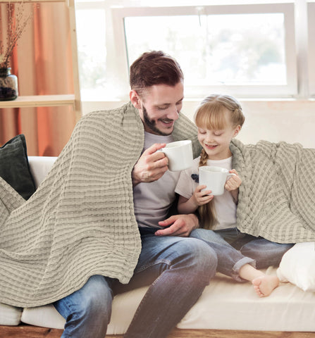 Utopia Bedding packaging presents a gift-ready waffle blanket.