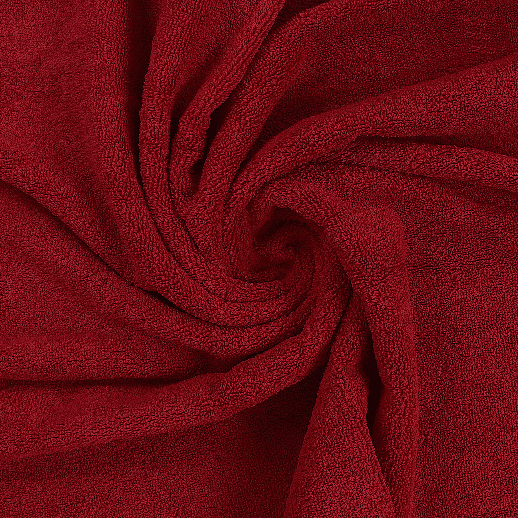 Utopia Towels versatile set for gym, beach, poolside, or spa visits.
