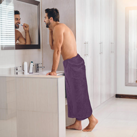 Quick-dry design makes towels ready for reuse after showers and guests.