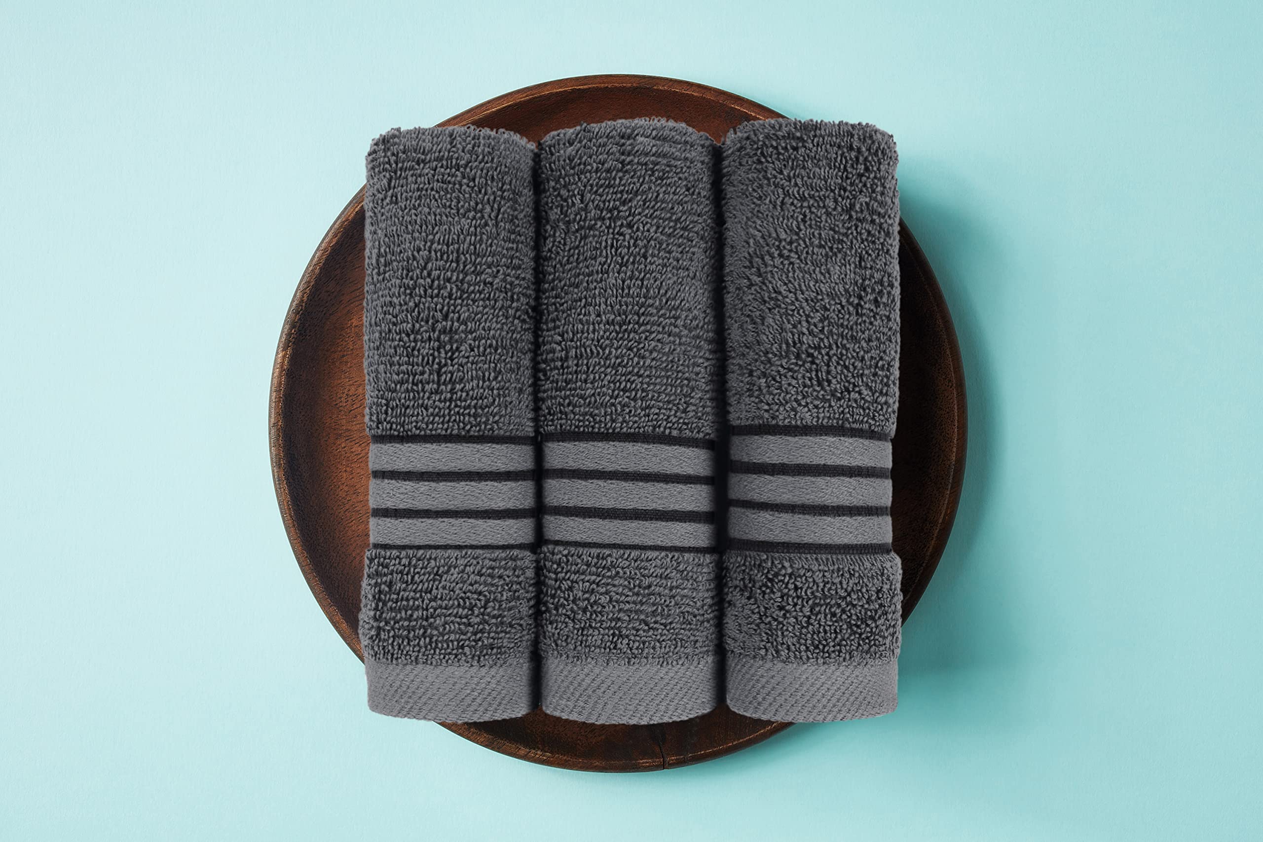 Utopia Towels bathroom scene showcasing everyday luxury and durability