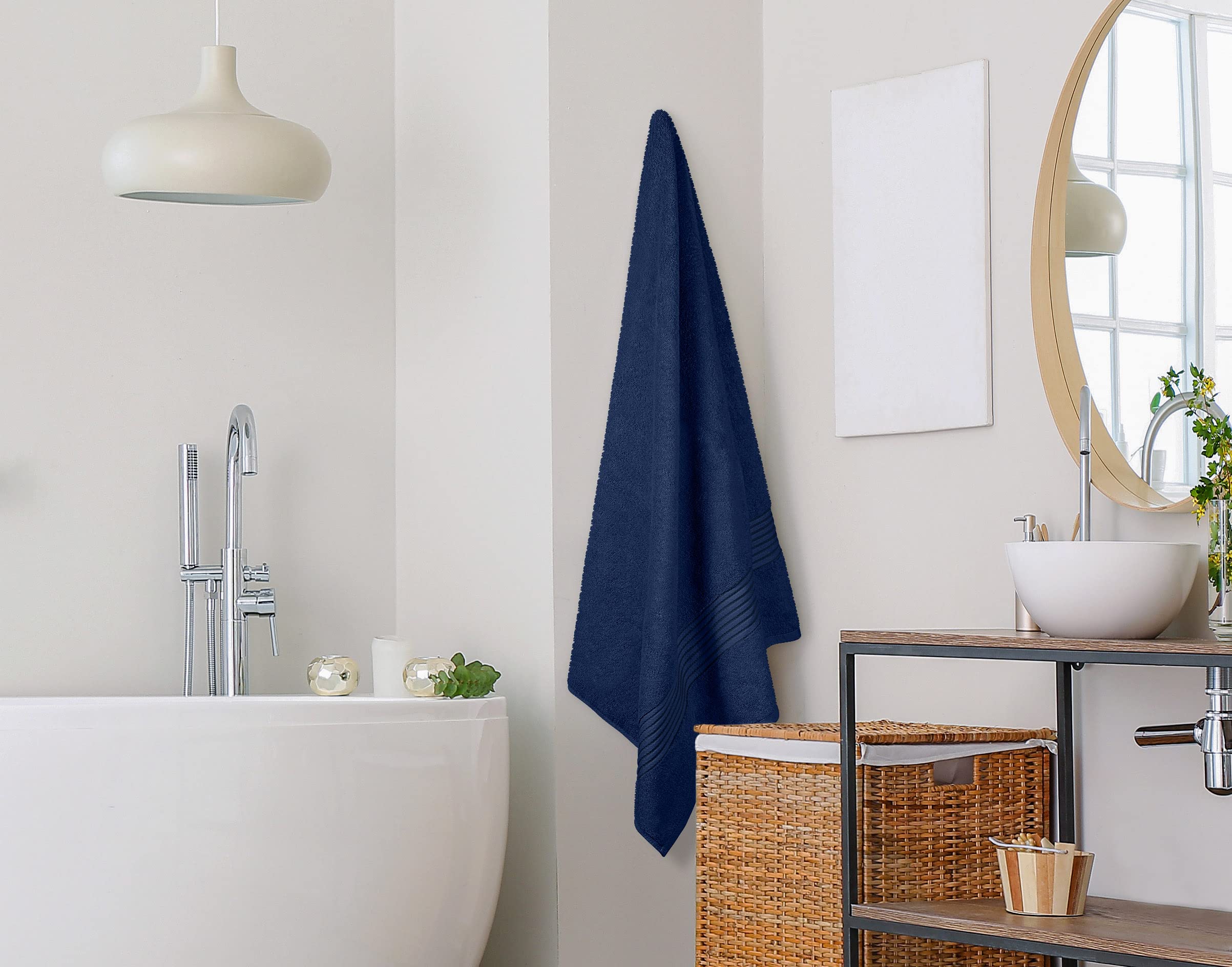 Durable edge stitching on Utopia Towels navy bathsheet
