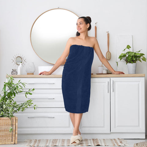 Utopia Towels 35x70 navy bathsheet offers generous coverage