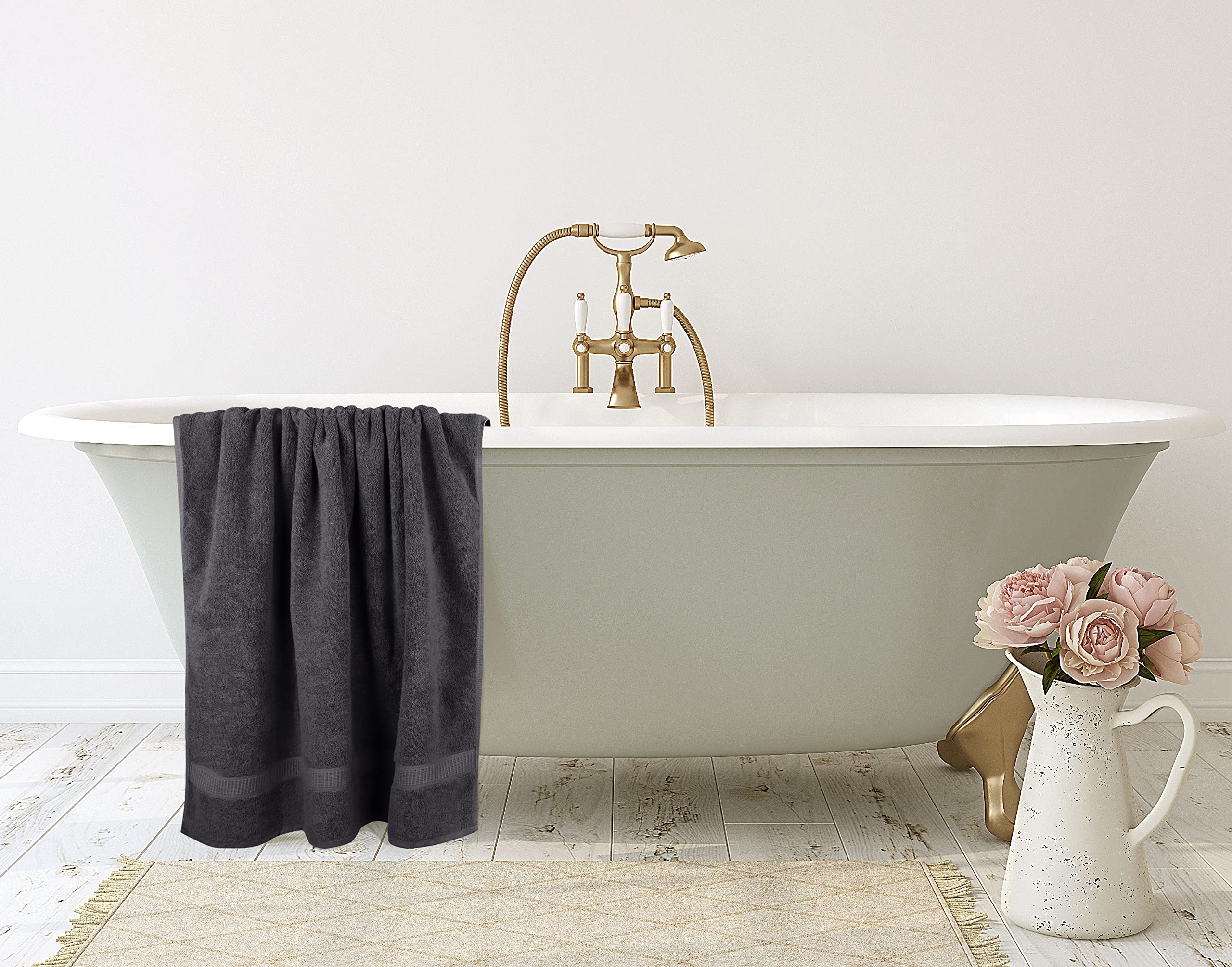 Care label on Utopia Towels towel showing easy cold wash and low tumble dry