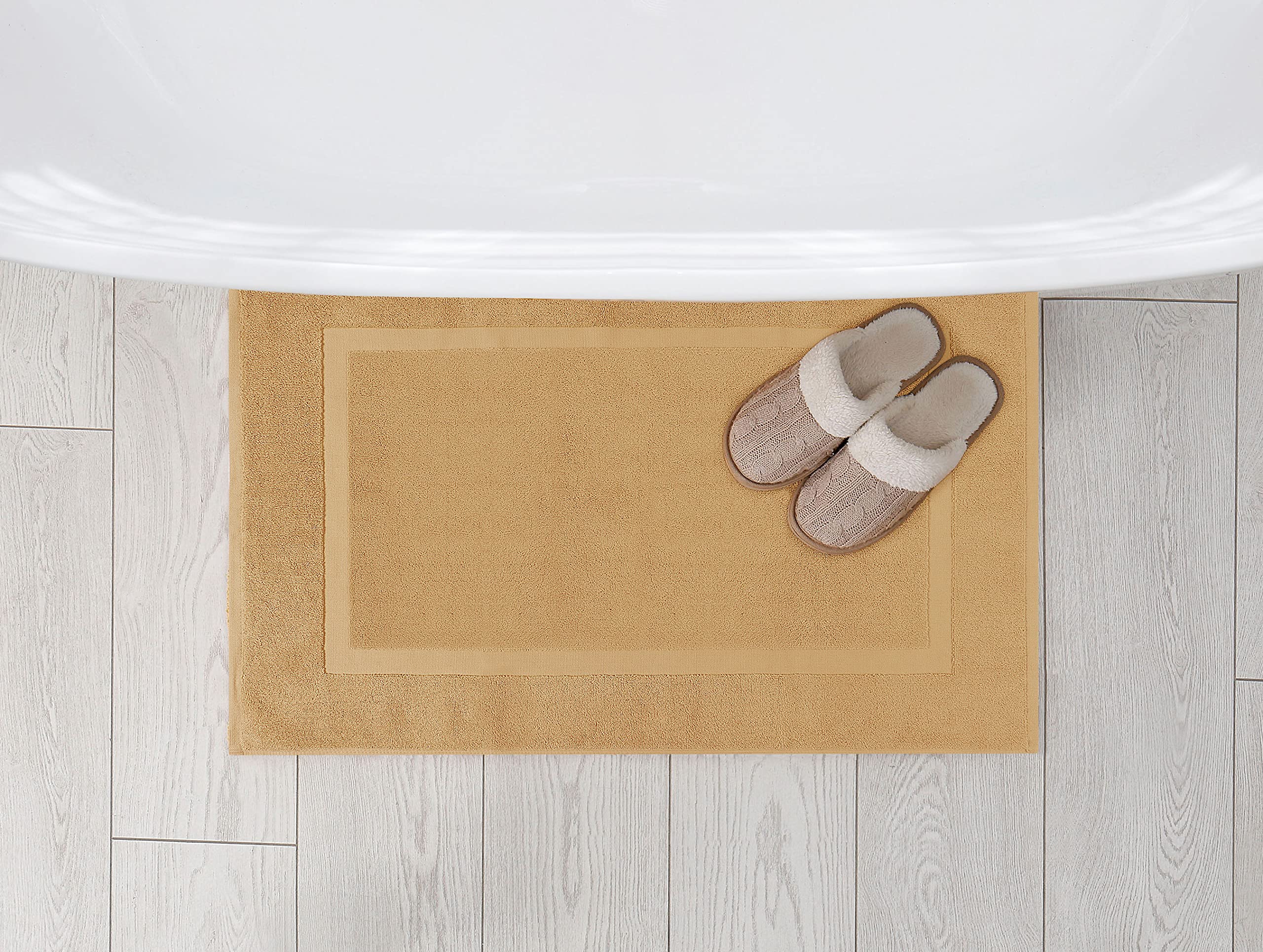 Utopia Towels machine washable rug is easy to care for.