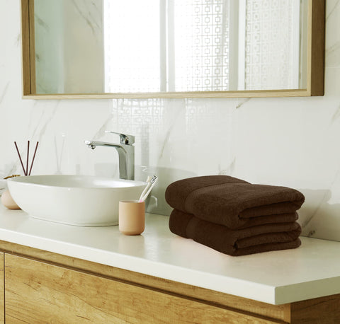 Utopia Towels double-stitched hem close-up showing durable edge finish.