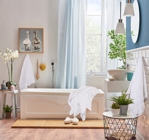 Utopia Towels double-stitched hems highlighting durable edges