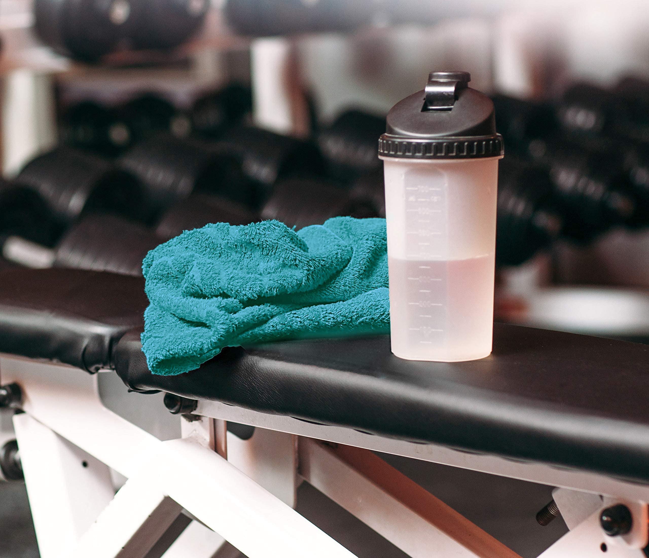 Utopia Towels color-fast fabric helps maintain tone after many washes.