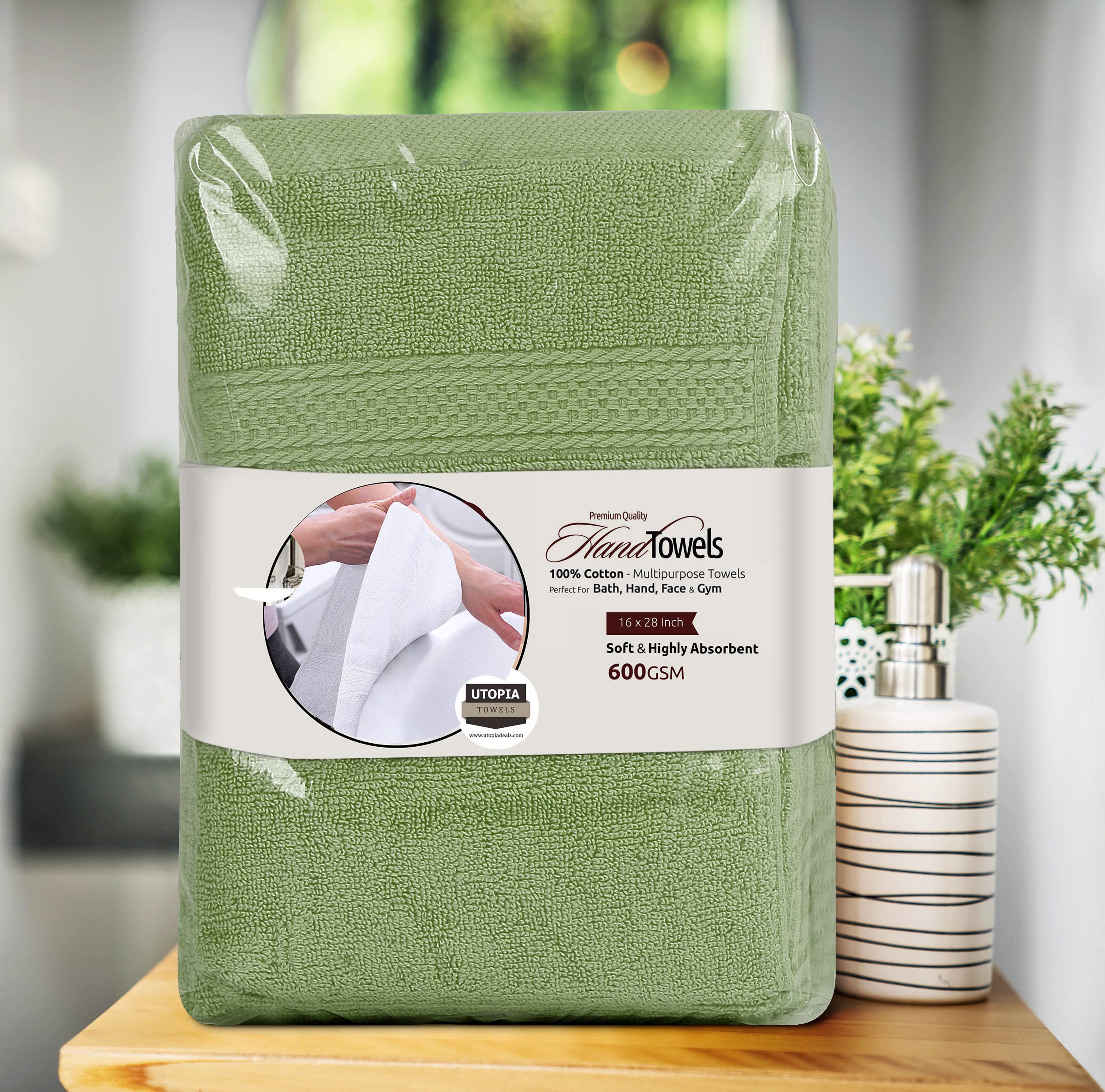 Utopia Towels fade-resistant fibers keep colors vibrant over time.