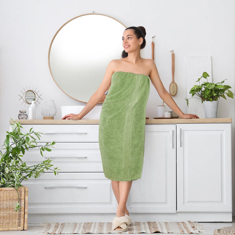 Machine-washable care to preserve fullness and color