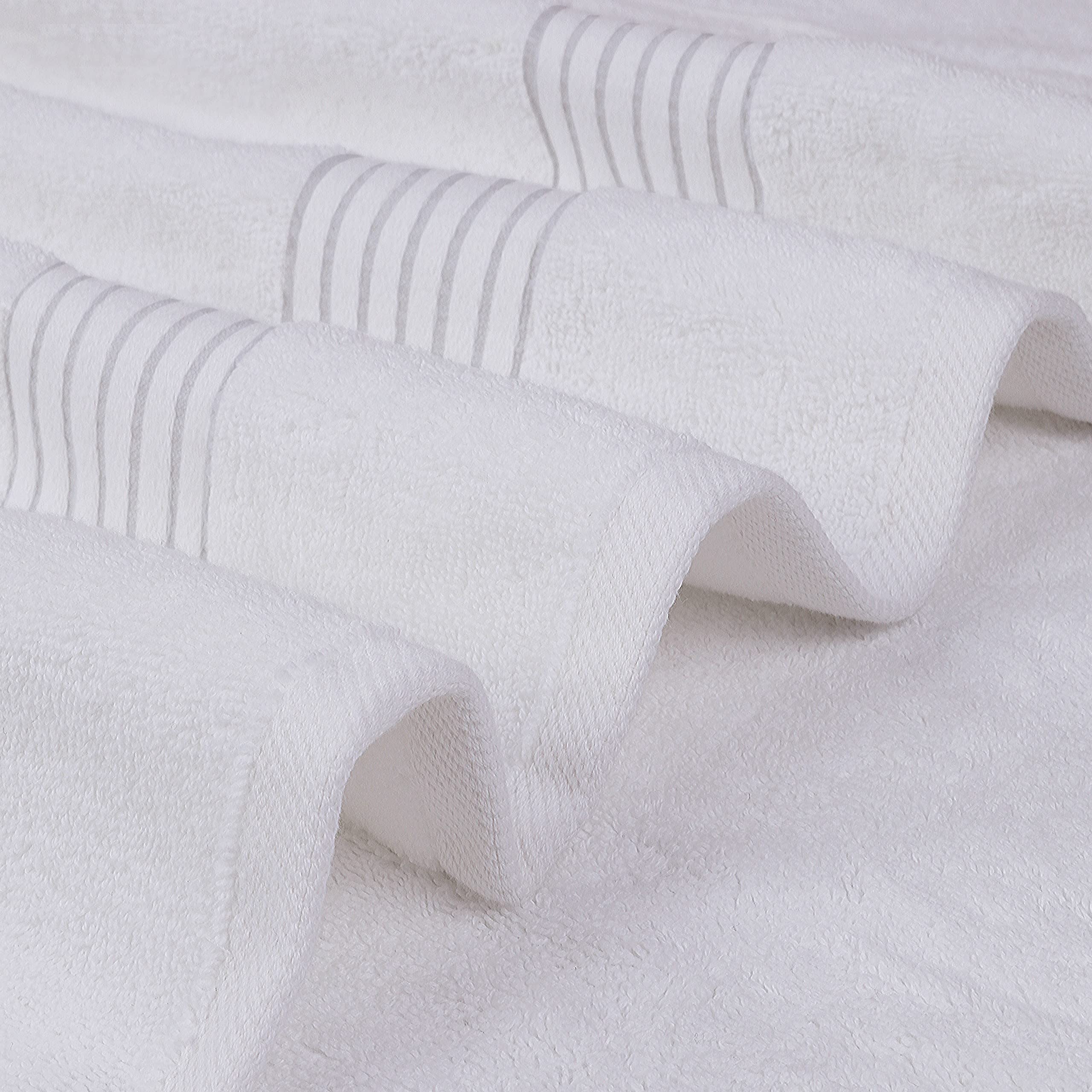 Utopia Towels Luxurious Bath Towels Set closeup texture highlights soft cotton