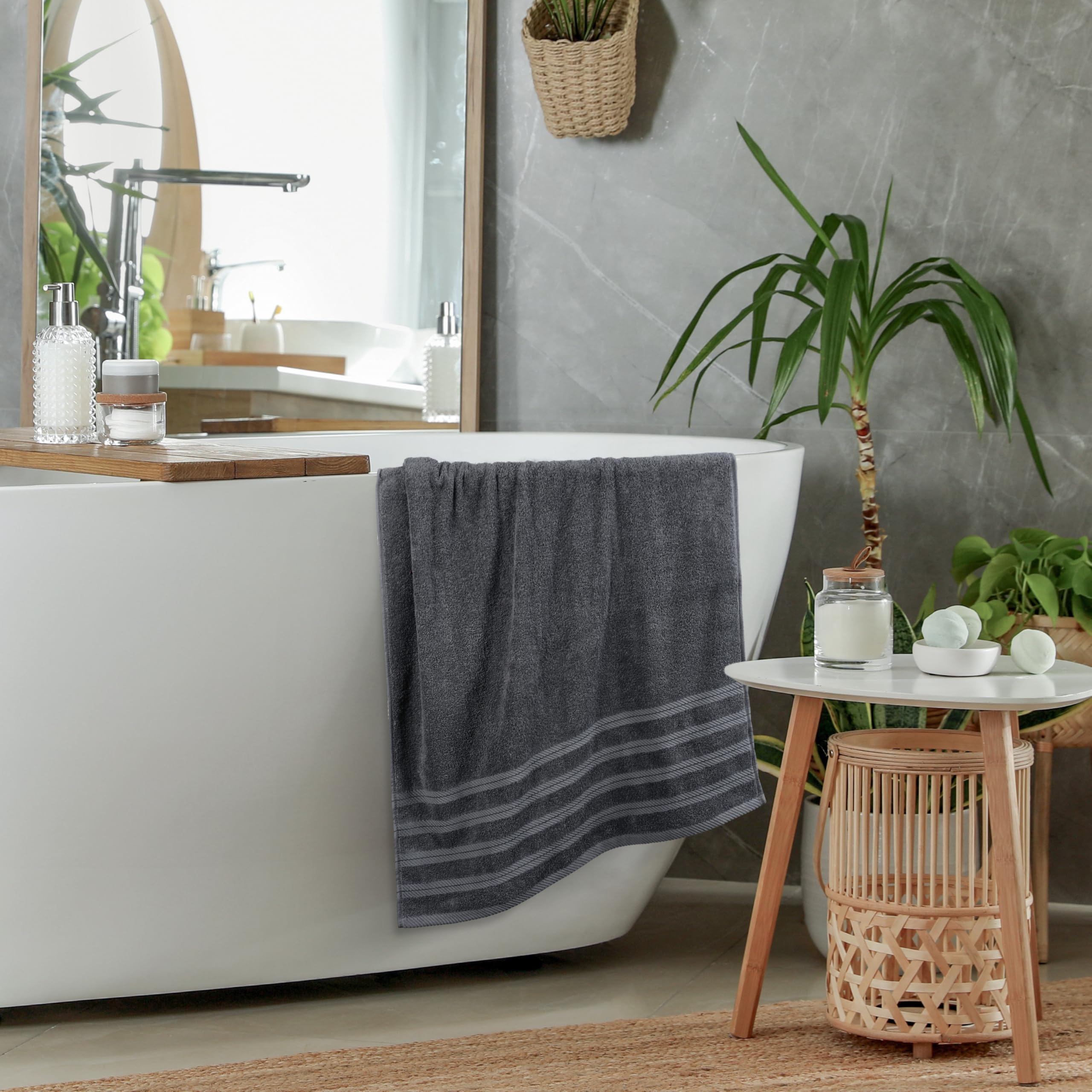 Utopia Towels in machine wash scene, easy care.