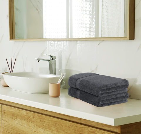 Utopia Towels Majestic Plush washcloth close-up soft cotton texture