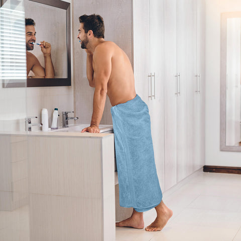 Neatly finished edges on Utopia Towels jumbo bath sheet for durable wear