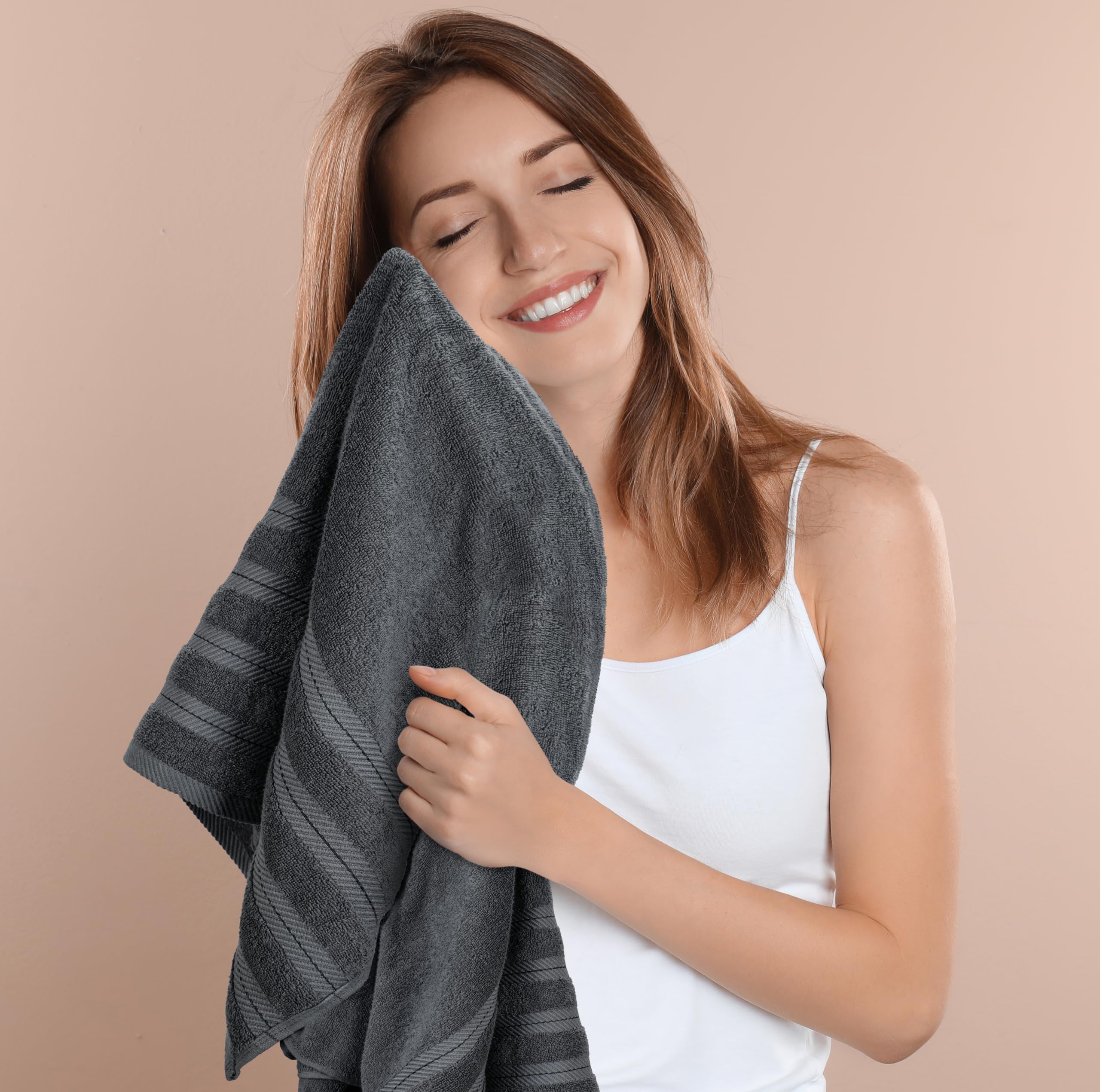 Utopia Towels packaging reveal highlighting 4-pack value.