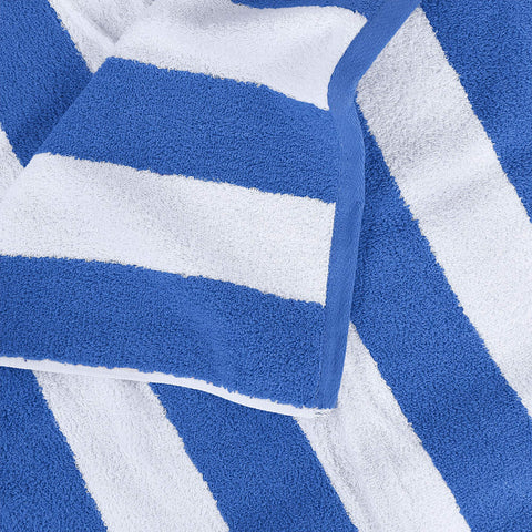 Utopia Towels poolside lounging with oversized 30x60 towel for full coverage.