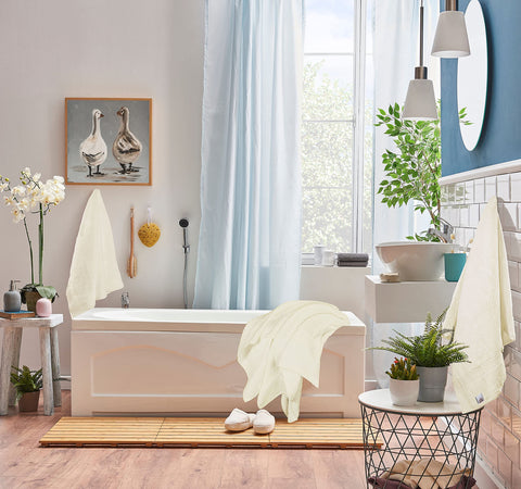 Utopia Towels ring spun cotton weave emphasizes strong, breathable fabric for daily use.