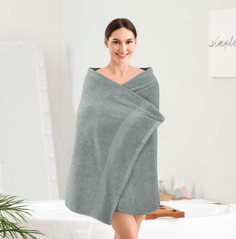 Utopia Towels hotel-grade softness suitable for dorms and guest bathrooms.
