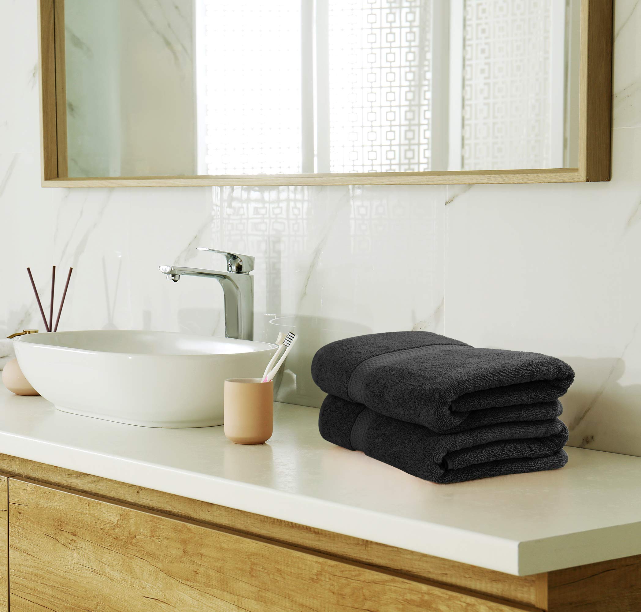 Utopia Towels washcloth 12x12, compact and absorbent for face care