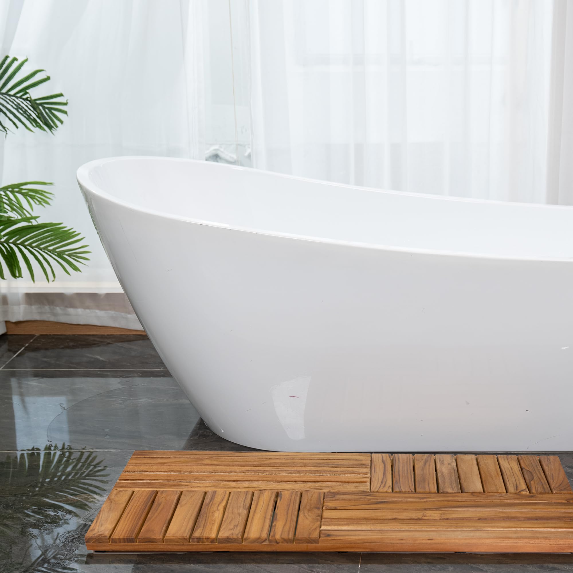 Utoplike bath mat arrives fully assembled for immediate setup