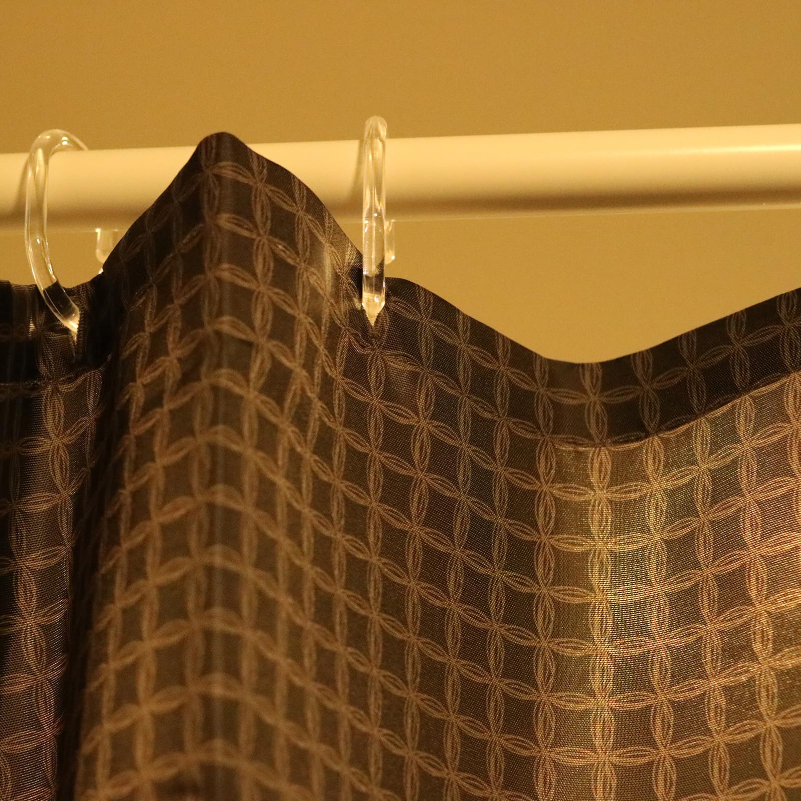 uxcell tension rod shows smooth baked finish for easy cleaning.