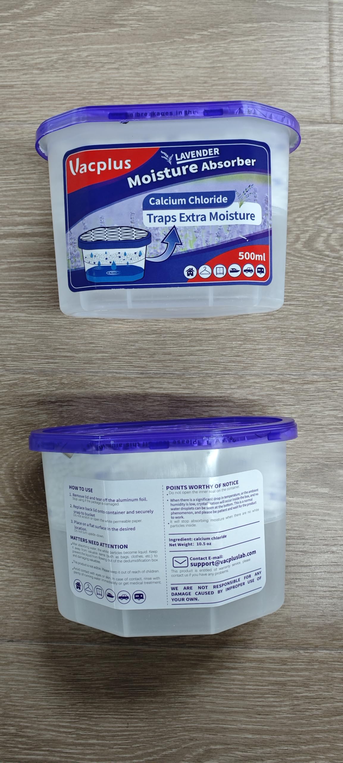 Visible water reservoir in Vacplus moisture absorber showing collected moisture
