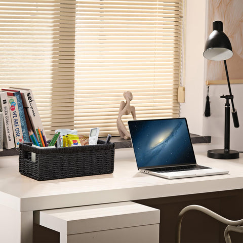 Vagusicc wicker basket close-up shows durable interior frame and weave.