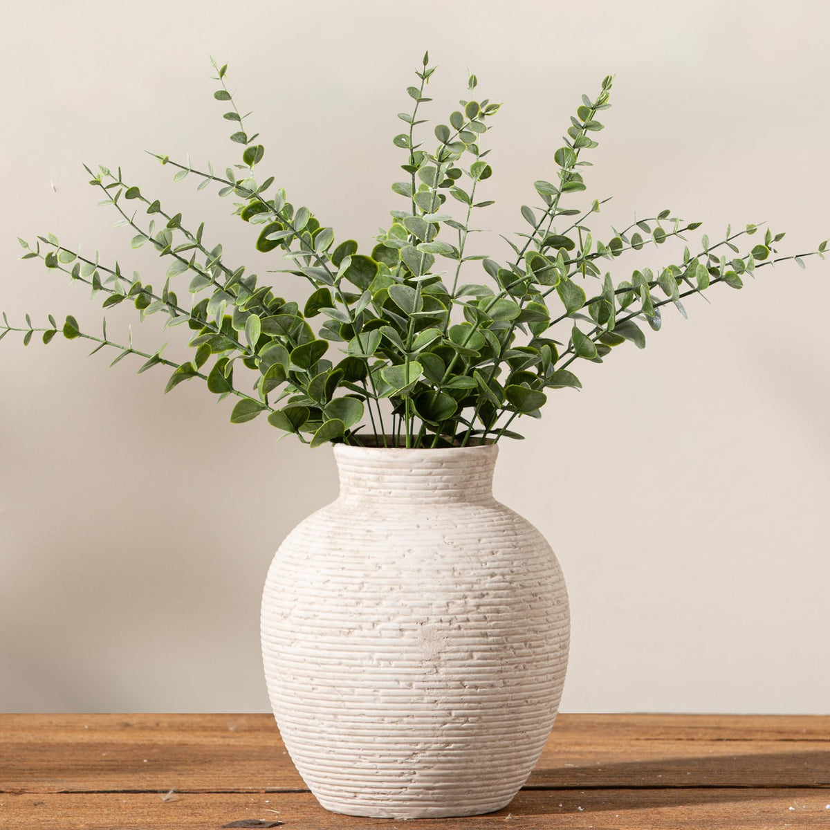 Vanselia ceramic flower vase 6-inch, ideal centerpiece for fresh or artificial blooms