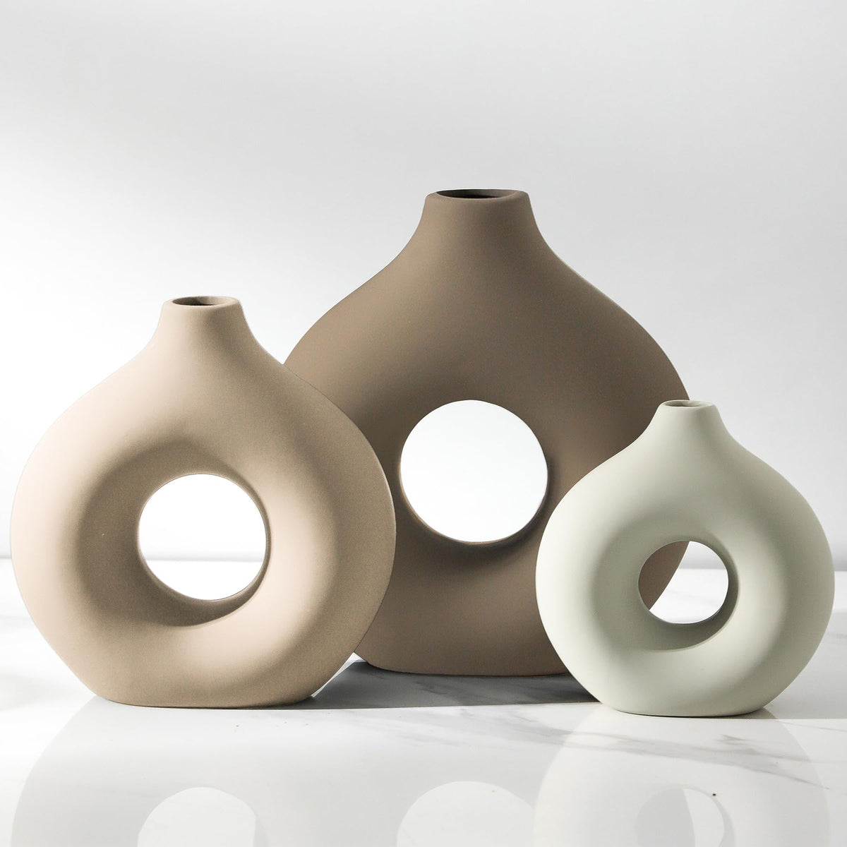 Vanselia ceramic donut vase large for fresh flowers as a centerpiece