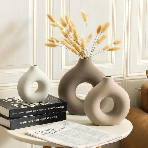 Vanselia ceramic donut vase medium ideal for dried arrangements on shelves