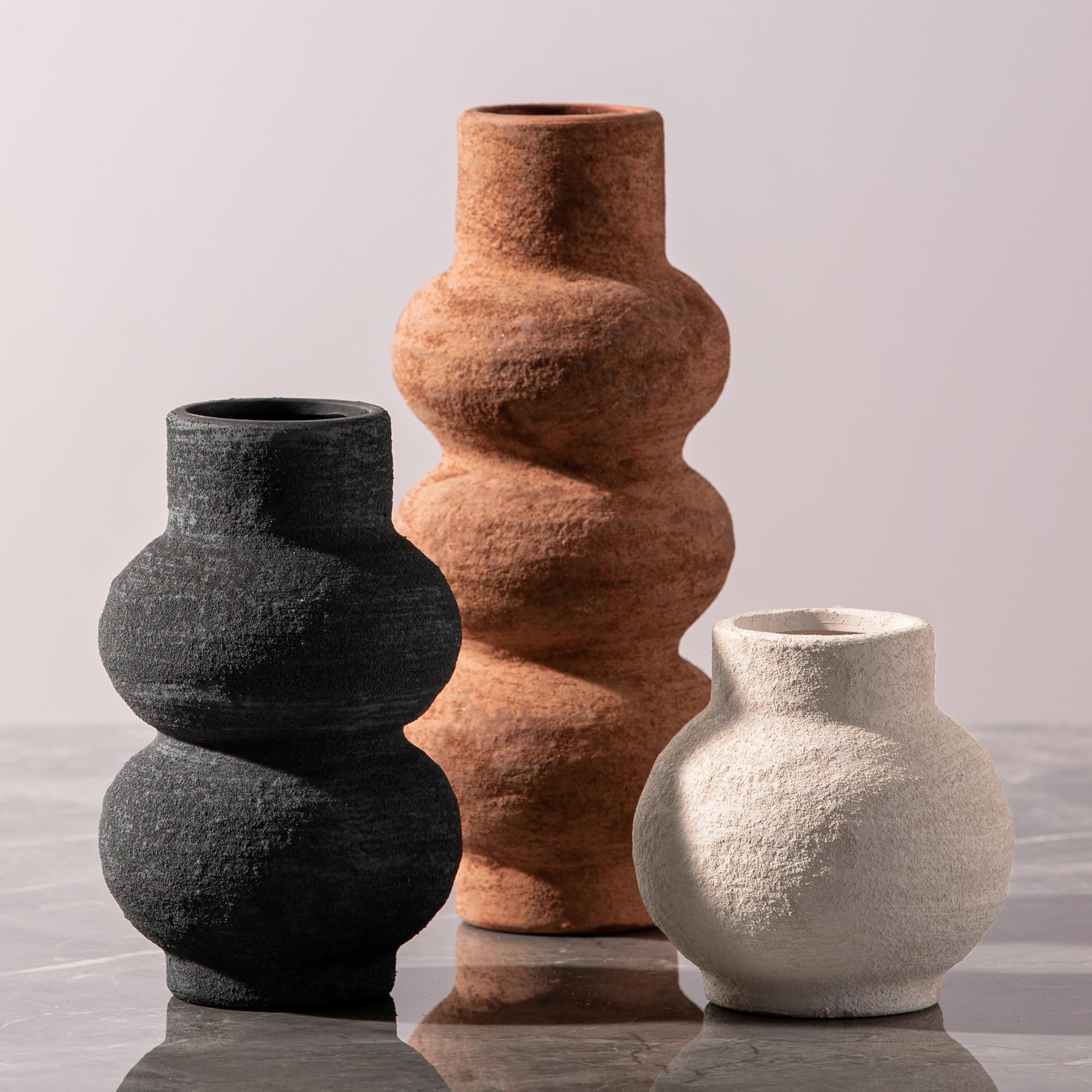 Vanselia large vase top-view centerpiece with sturdy modern rustic design.