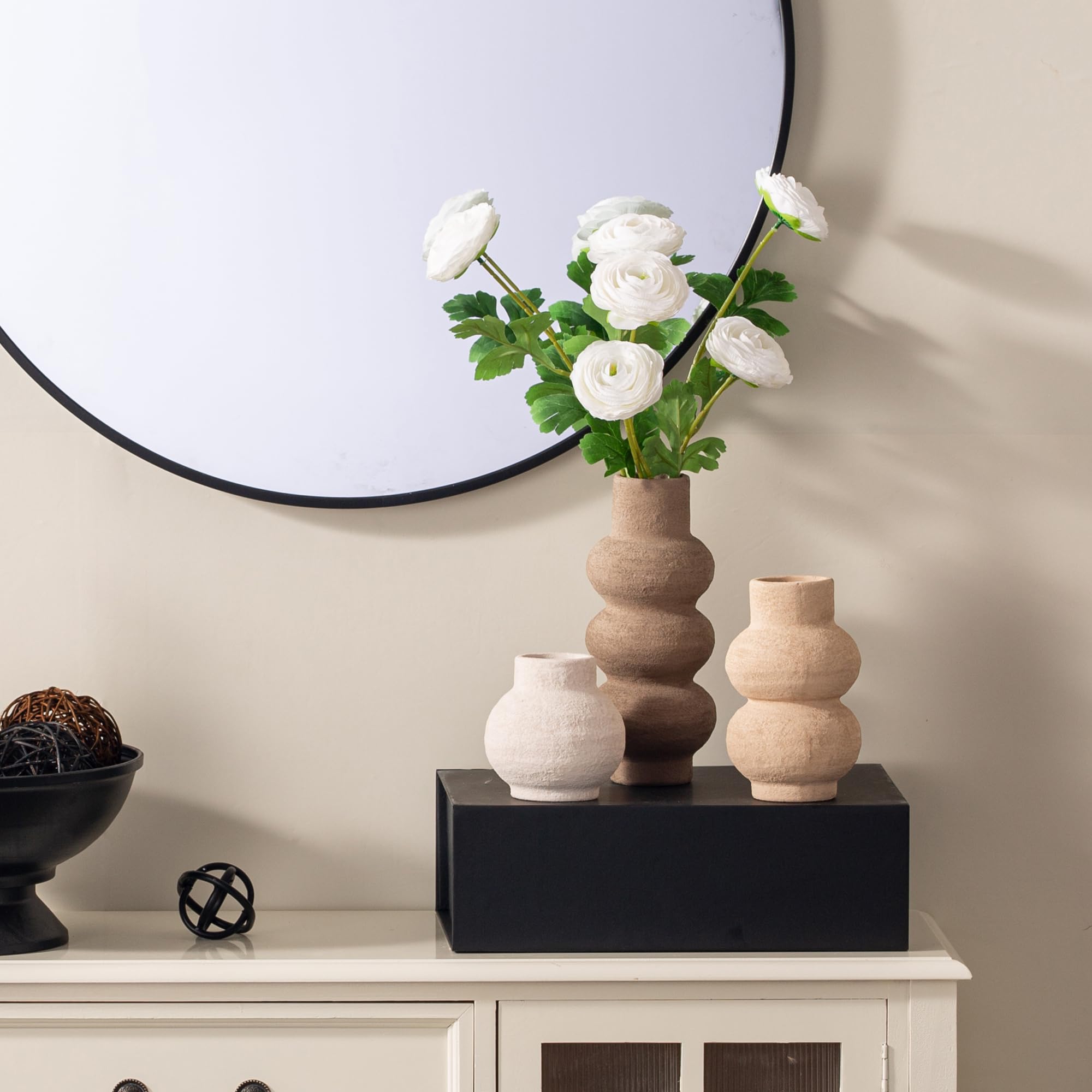 Vanselia vase with waterproof interior supports fresh or faux florals