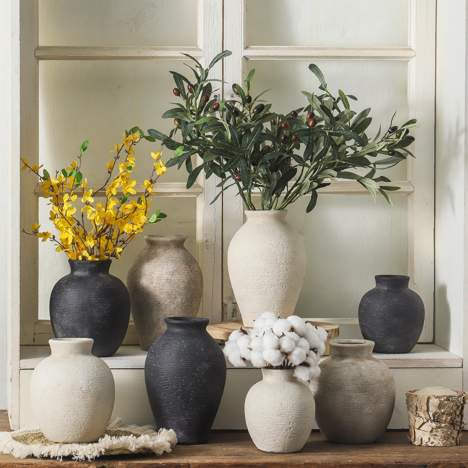 Vanselia gift-box packaging ready to gift this rustic vase.