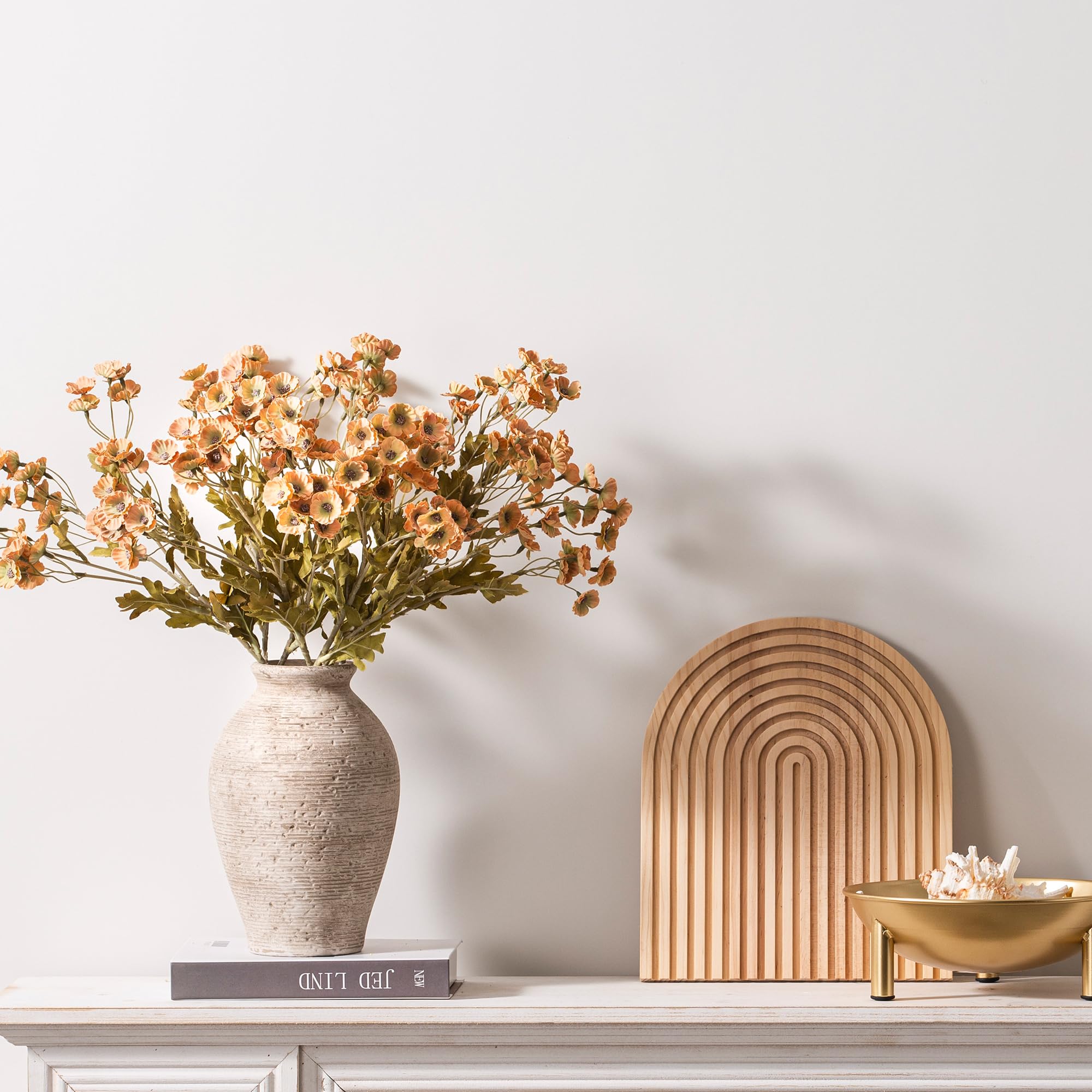 Vanselia rustic farmhouse vase as a standalone centerpiece in any room.