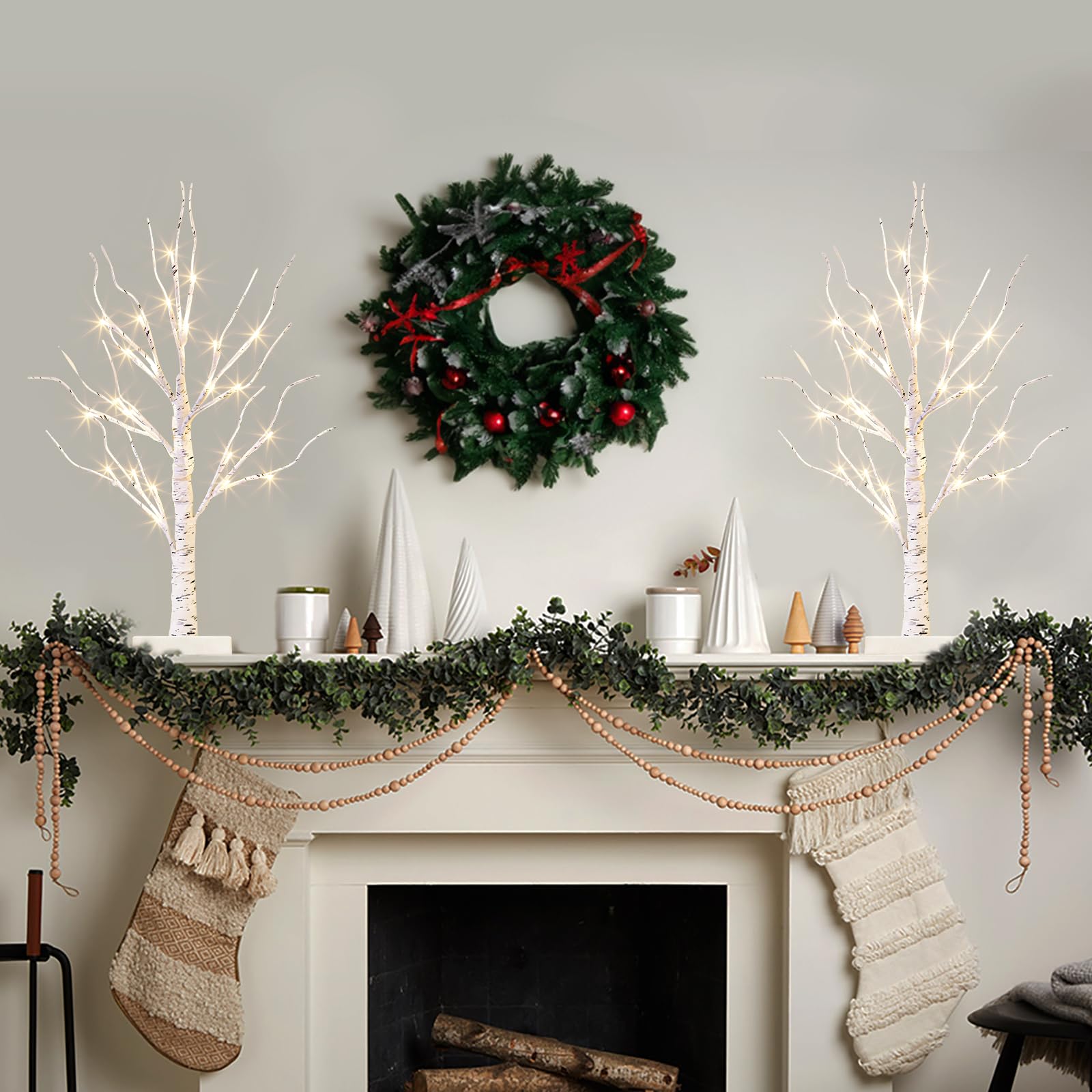 Vanthylit adjustable branches allow shaping for seasonal displays
