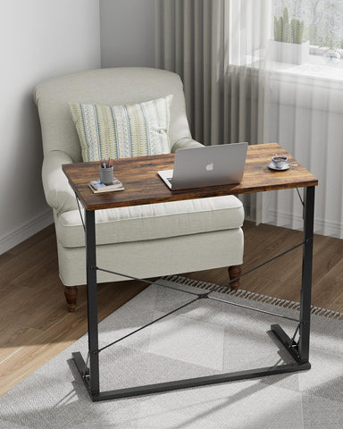 Vantic desk top with scratch-resistant MDF surface stays clean.