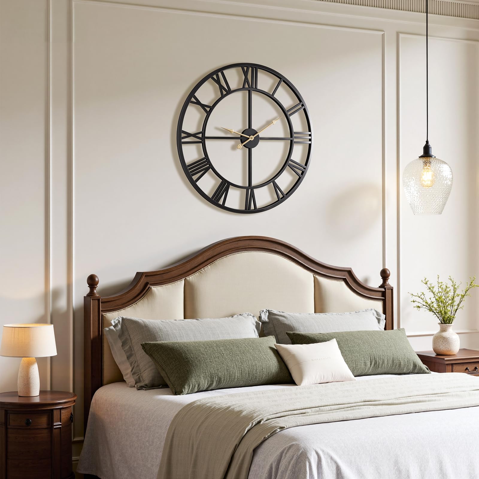 Vantic wall clock with rear mount slots for clean setup