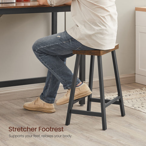 VASAGLE bar stools provide 23.6-inch counter-height seating for versatile kitchen use.