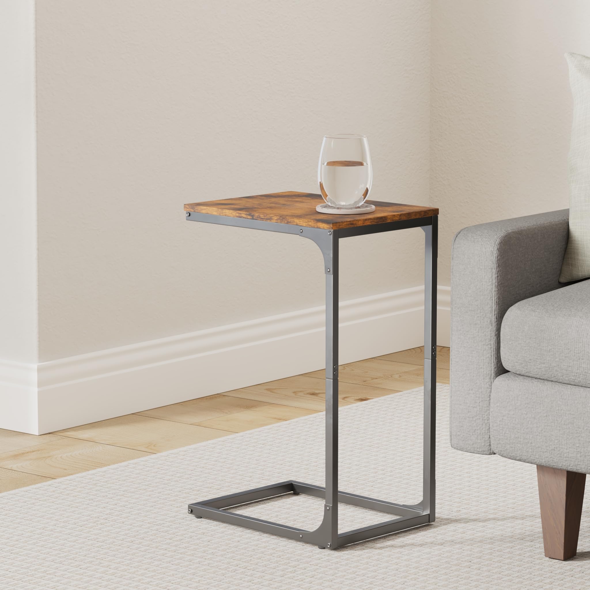VASAGLE C-Shaped End Table set 2 at bedside with lamp for nightstand use