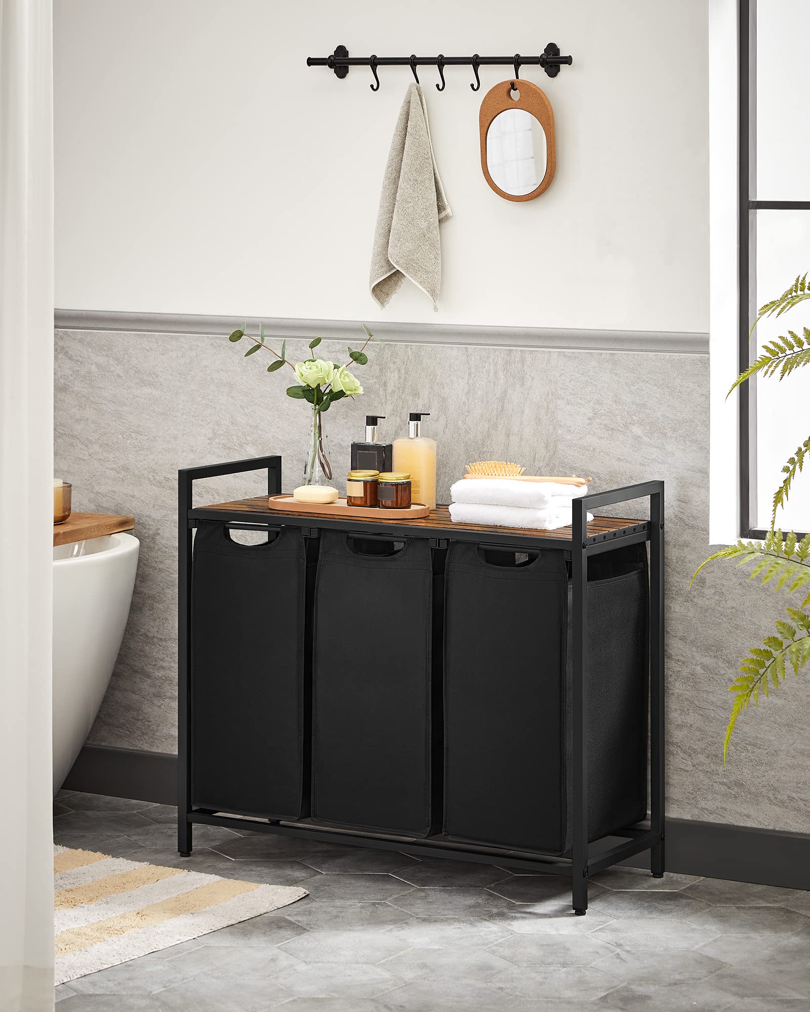 VASAGLE removable bags ready for washing and quick cleanup.