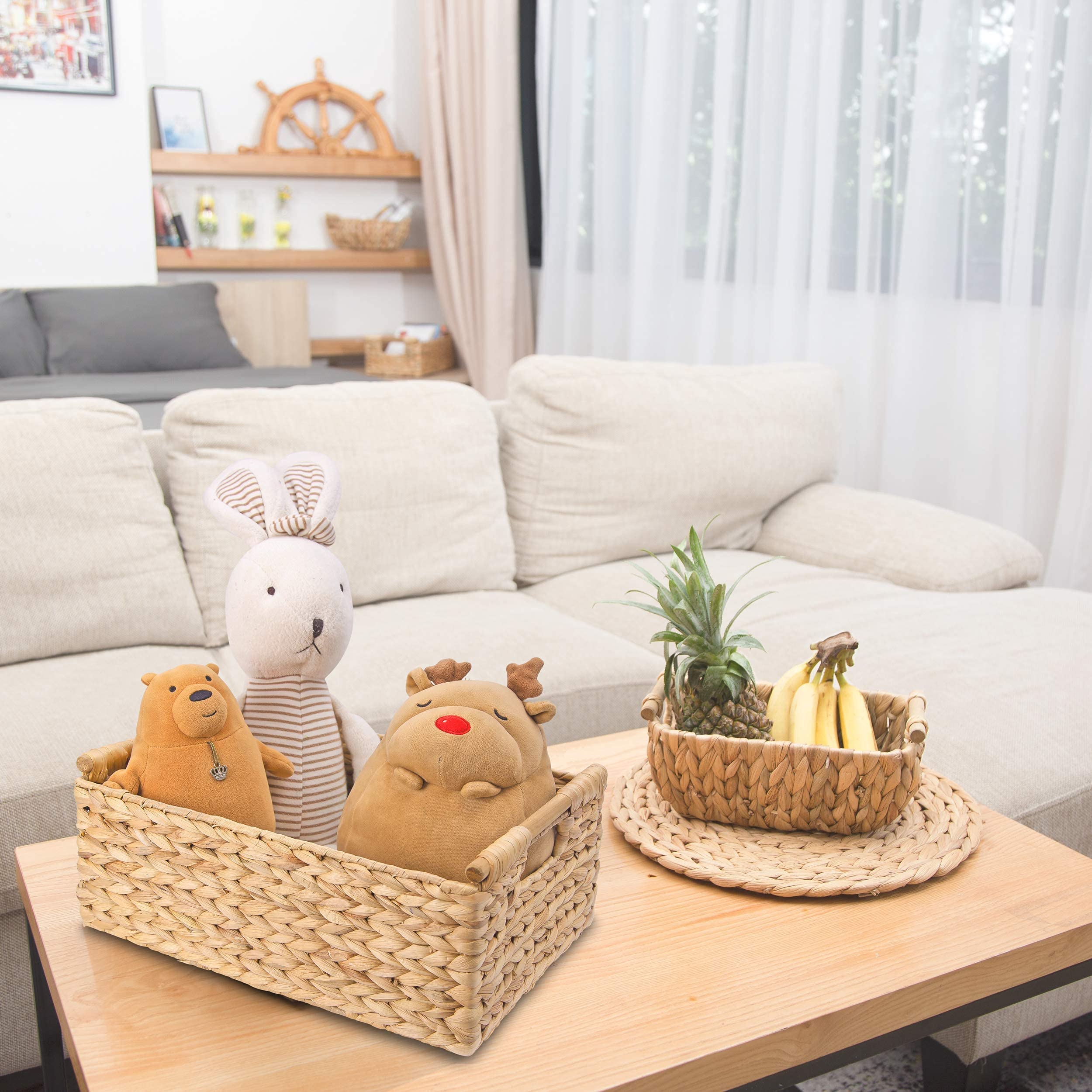 VATIMA Hyacinth large wicker basket showcases handwoven craftsmanship.