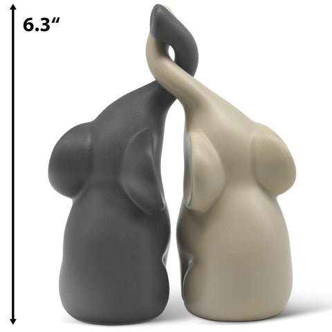 Vaudagio elephants matte-surface finish adds a modern, durable touch.