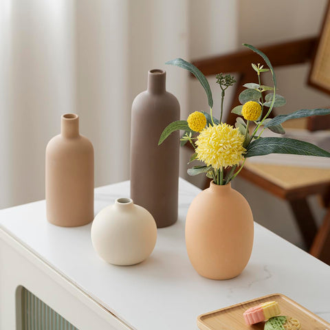 Vaurcesa glaze texture highlights handcrafted character