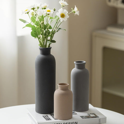 Vaurcesa versatile decor across rooms with modern vase set.