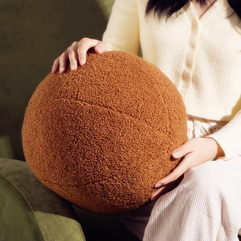 Vdoioe Hand Sewn Round Pillow features durable stitching for daily use.