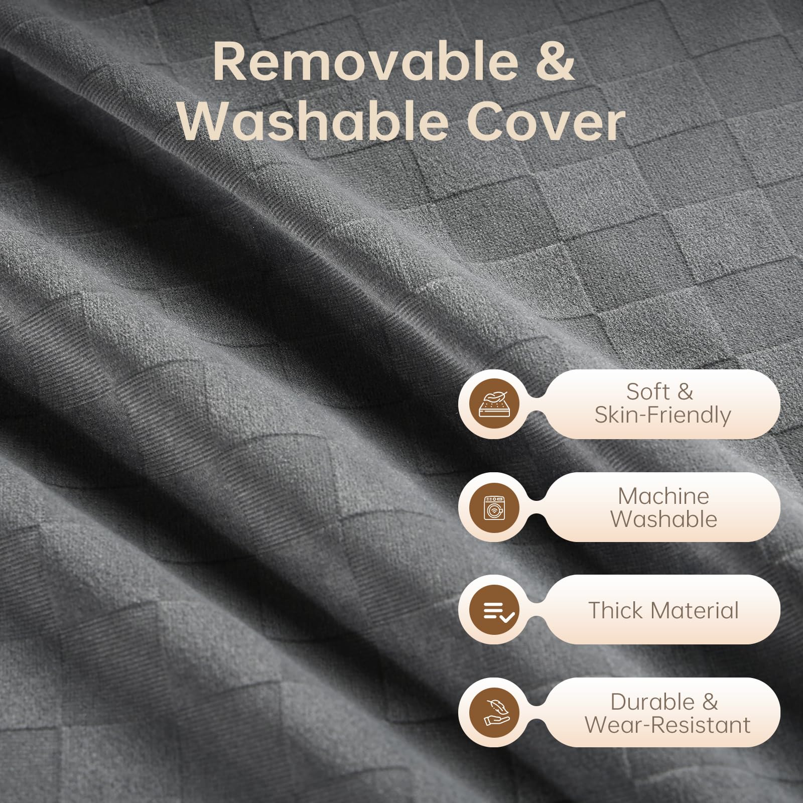 Vekkia built-in handle makes the pillow easy to carry