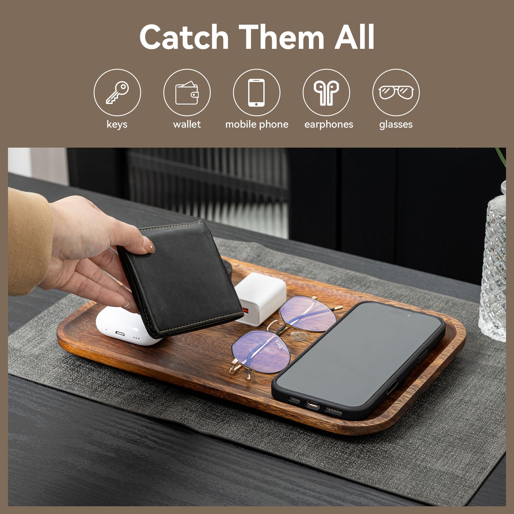 Velinjowy Acacia Wood Tray close-up highlights smooth finish and texture.