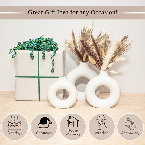 Gift-ready VELOVA vase set for housewarmings or special occasions.